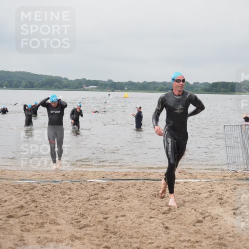 23.06.2024 - Viking Triathlon KatJ http://msf.ph/oto/6356009 23.06.2024 10:33:44 Schwimmen 215, 224, 604 meine-sportfotos.de