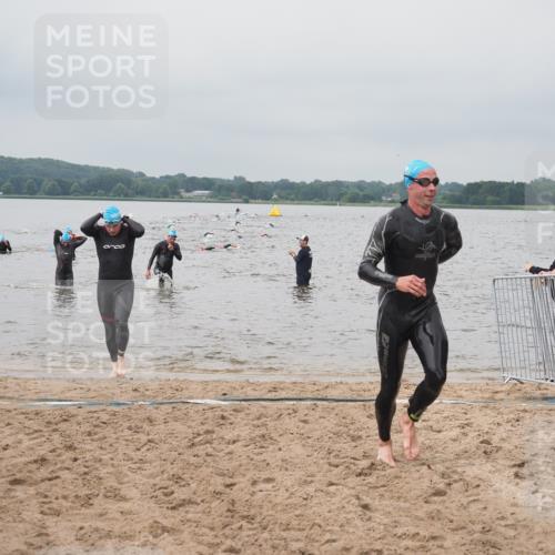 23.06.2024 - Viking Triathlon KatJ http://msf.ph/oto/6356013 23.06.2024 10:33:44 Schwimmen 215, 224, 604 meine-sportfotos.de