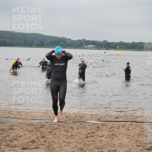 23.06.2024 - Viking Triathlon KatJ http://msf.ph/oto/6356020 23.06.2024 10:33:45 Schwimmen 215, 224, 604 meine-sportfotos.de
