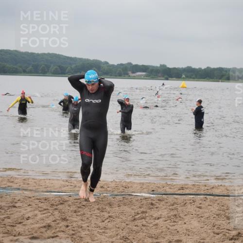 23.06.2024 - Viking Triathlon KatJ http://msf.ph/oto/6356026 23.06.2024 10:33:46 Schwimmen 111, 215, 224, 604 meine-sportfotos.de