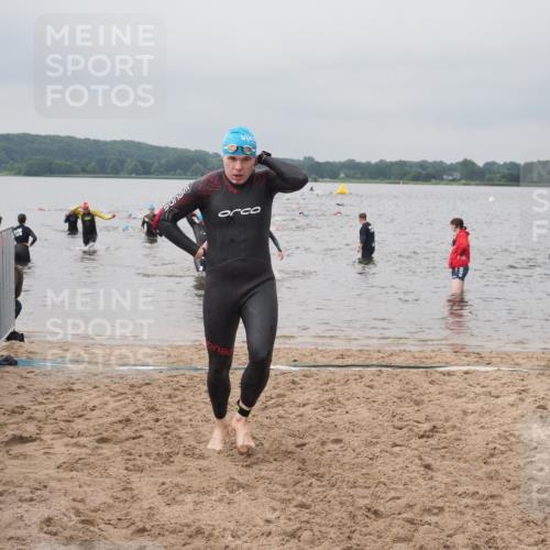 23.06.2024 - Viking Triathlon KatJ http://msf.ph/oto/6356038 23.06.2024 10:33:47 Schwimmen 111, 215, 224 meine-sportfotos.de