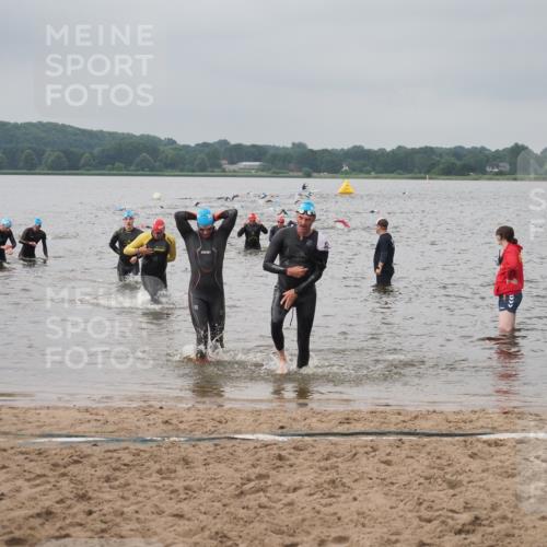 23.06.2024 - Viking Triathlon KatJ http://msf.ph/oto/6356049 23.06.2024 10:33:53 Schwimmen 87, 111, 486, 607 meine-sportfotos.de