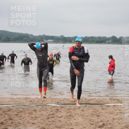 23.06.2024 - Viking Triathlon KatJ http://msf.ph/oto/6356065 23.06.2024 10:33:57 Schwimmen 87, 111, 160, 486, 607 meine-sportfotos.de