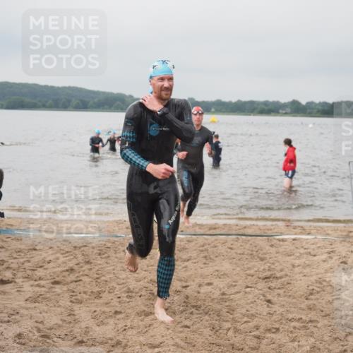 23.06.2024 - Viking Triathlon KatJ http://msf.ph/oto/6356186 23.06.2024 10:34:09 Schwimmen 160, 385, 605, 657 meine-sportfotos.de