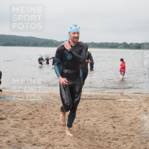23.06.2024 - Viking Triathlon KatJ http://msf.ph/oto/6356188 23.06.2024 10:34:09 Schwimmen 160, 385, 605, 657 meine-sportfotos.de