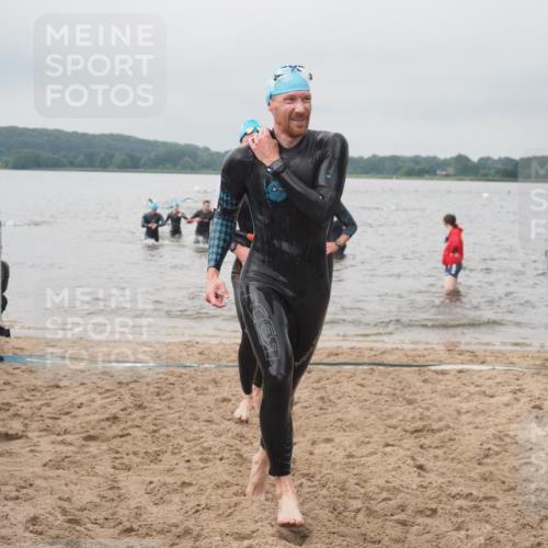 23.06.2024 - Viking Triathlon KatJ http://msf.ph/oto/6356190 23.06.2024 10:34:09 Schwimmen 160, 385, 605, 657 meine-sportfotos.de