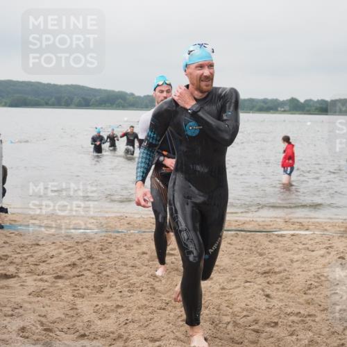 23.06.2024 - Viking Triathlon KatJ http://msf.ph/oto/6356192 23.06.2024 10:34:09 Schwimmen 160, 385, 605, 657 meine-sportfotos.de