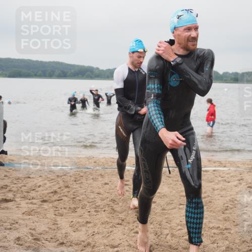 23.06.2024 - Viking Triathlon KatJ http://msf.ph/oto/6356197 23.06.2024 10:34:09 Schwimmen 160, 385, 605, 657 meine-sportfotos.de