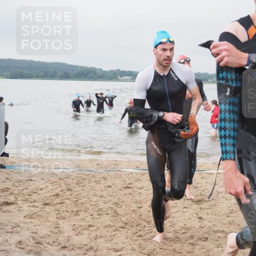23.06.2024 - Viking Triathlon KatJ http://msf.ph/oto/6356202 23.06.2024 10:34:10 Schwimmen 160, 385, 605, 657 meine-sportfotos.de