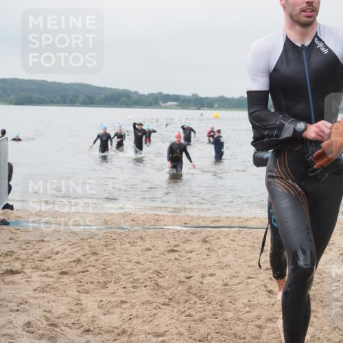23.06.2024 - Viking Triathlon KatJ http://msf.ph/oto/6356210 23.06.2024 10:34:10 Schwimmen 160, 385, 605, 657 meine-sportfotos.de