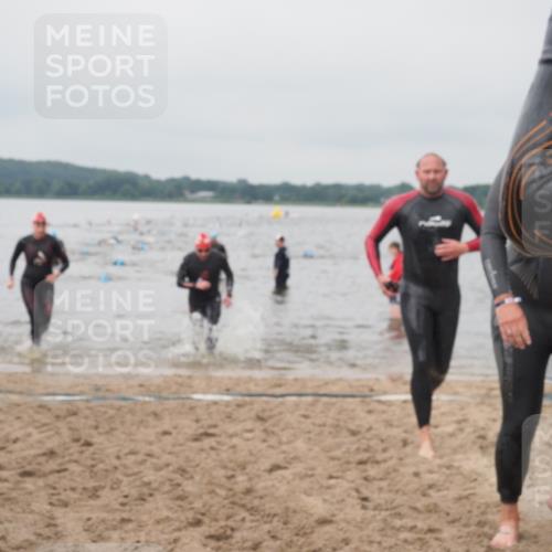 23.06.2024 - Viking Triathlon KatJ http://msf.ph/oto/6356372 23.06.2024 10:34:37 Schwimmen 173, 386, 524, 534, 608, 632, 660 meine-sportfotos.de