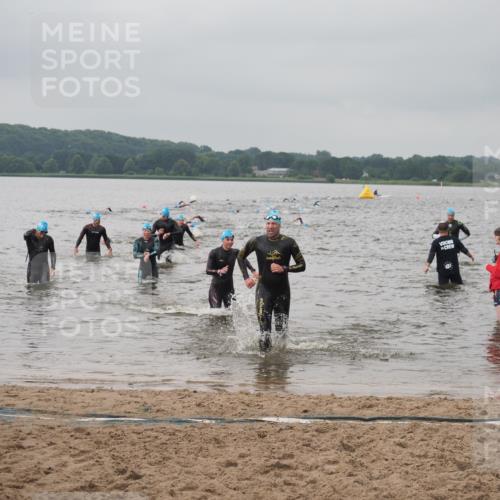 23.06.2024 - Viking Triathlon KatJ http://msf.ph/oto/6356447 23.06.2024 10:34:46 Schwimmen 58, 453, 503 meine-sportfotos.de