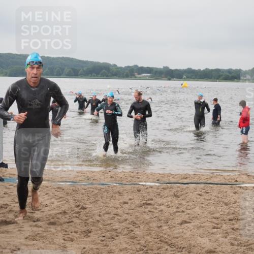 23.06.2024 - Viking Triathlon KatJ http://msf.ph/oto/6356505 23.06.2024 10:34:55 Schwimmen 58, 242, 299, 311, 453, 470, 541 meine-sportfotos.de