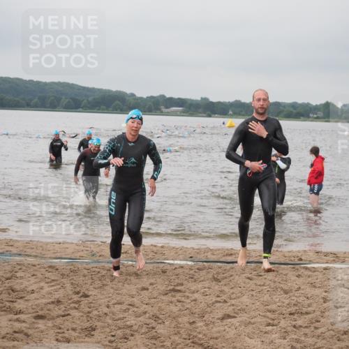 23.06.2024 - Viking Triathlon KatJ http://msf.ph/oto/6356519 23.06.2024 10:34:58 Schwimmen 58, 242, 299, 311, 470, 541 meine-sportfotos.de