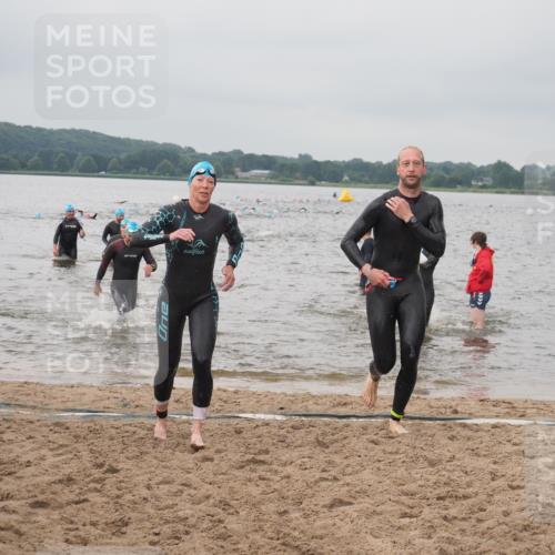 23.06.2024 - Viking Triathlon KatJ http://msf.ph/oto/6356521 23.06.2024 10:34:58 Schwimmen 58, 242, 299, 311, 470, 541 meine-sportfotos.de