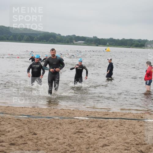 23.06.2024 - Viking Triathlon KatJ http://msf.ph/oto/6356608 23.06.2024 10:35:09 Schwimmen 101, 218, 242, 454 meine-sportfotos.de