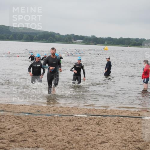 23.06.2024 - Viking Triathlon KatJ http://msf.ph/oto/6356610 23.06.2024 10:35:09 Schwimmen 101, 218, 242, 454 meine-sportfotos.de