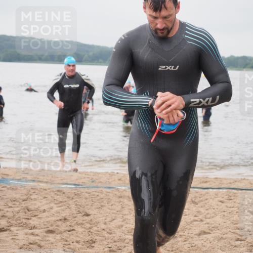 23.06.2024 - Viking Triathlon KatJ http://msf.ph/oto/6356643 23.06.2024 10:35:14 Schwimmen 101, 104, 120, 218, 454 meine-sportfotos.de