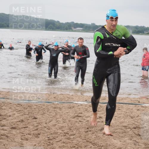 23.06.2024 - Viking Triathlon KatJ http://msf.ph/oto/6356706 23.06.2024 10:35:23 Schwimmen 104, 120, 226, 520, 533 meine-sportfotos.de