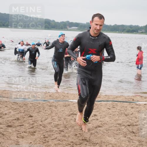 23.06.2024 - Viking Triathlon KatJ http://msf.ph/oto/6356739 23.06.2024 10:35:26 Schwimmen 104, 105, 120, 226, 363, 520, 533 meine-sportfotos.de