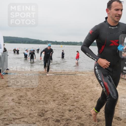 23.06.2024 - Viking Triathlon KatJ http://msf.ph/oto/6356743 23.06.2024 10:35:27 Schwimmen 105, 120, 226, 363, 520, 533 meine-sportfotos.de