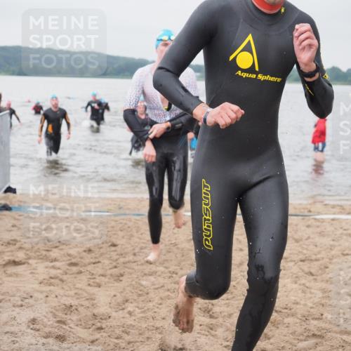23.06.2024 - Viking Triathlon KatJ http://msf.ph/oto/6356896 23.06.2024 10:35:47 Schwimmen 129, 262, 306, 468, 529, 549, 603, 623 meine-sportfotos.de