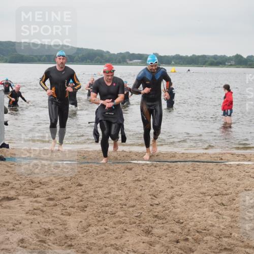 23.06.2024 - Viking Triathlon KatJ http://msf.ph/oto/6356943 23.06.2024 10:35:51 Schwimmen 42, 129, 306, 529, 549, 623, 655 meine-sportfotos.de