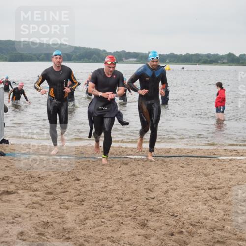 23.06.2024 - Viking Triathlon KatJ http://msf.ph/oto/6356948 23.06.2024 10:35:51 Schwimmen 42, 129, 306, 529, 549, 623, 655 meine-sportfotos.de
