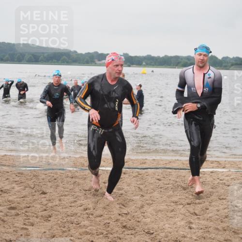 23.06.2024 - Viking Triathlon KatJ http://msf.ph/oto/6357022 23.06.2024 10:36:01 Schwimmen 11, 42, 300, 312, 327, 517, 549, 655 meine-sportfotos.de