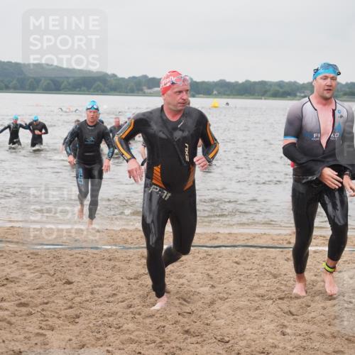 23.06.2024 - Viking Triathlon KatJ http://msf.ph/oto/6357027 23.06.2024 10:36:02 Schwimmen 11, 42, 300, 312, 327, 517, 549, 655 meine-sportfotos.de