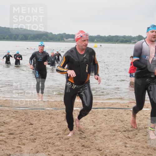 23.06.2024 - Viking Triathlon KatJ http://msf.ph/oto/6357030 23.06.2024 10:36:02 Schwimmen 11, 42, 300, 312, 327, 517, 549, 655 meine-sportfotos.de