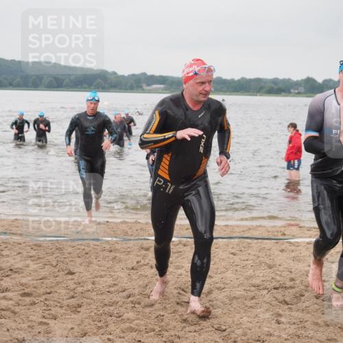 23.06.2024 - Viking Triathlon KatJ http://msf.ph/oto/6357032 23.06.2024 10:36:02 Schwimmen 11, 42, 300, 312, 327, 517, 549, 655 meine-sportfotos.de