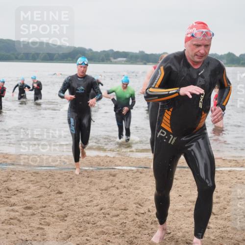 23.06.2024 - Viking Triathlon KatJ http://msf.ph/oto/6357034 23.06.2024 10:36:02 Schwimmen 11, 42, 300, 312, 327, 517, 549, 655 meine-sportfotos.de