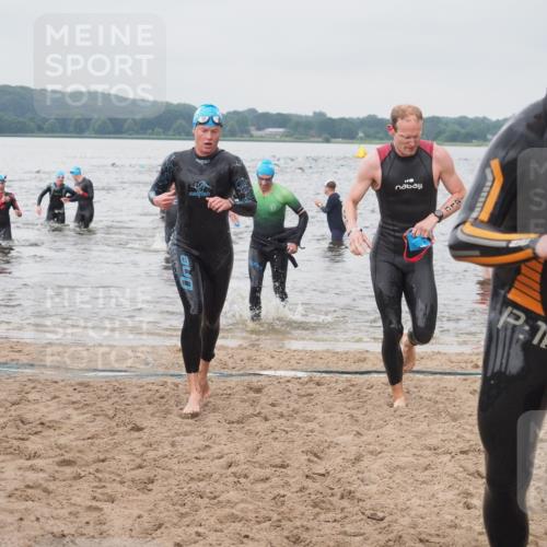 23.06.2024 - Viking Triathlon KatJ http://msf.ph/oto/6357039 23.06.2024 10:36:03 Schwimmen 11, 42, 300, 312, 327, 517, 655 meine-sportfotos.de