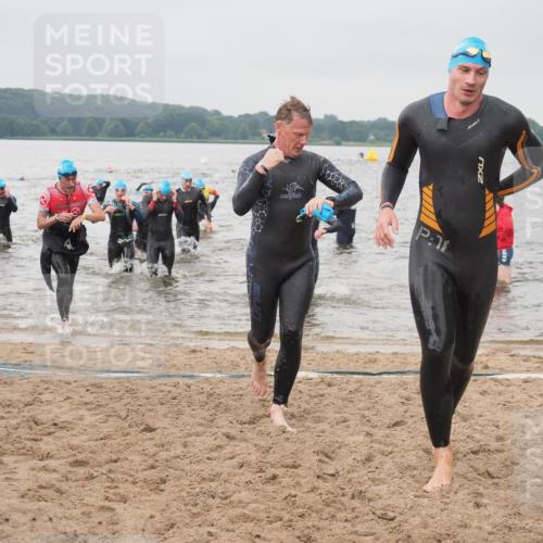 23.06.2024 - Viking Triathlon KatJ http://msf.ph/oto/6357109 23.06.2024 10:36:12 Schwimmen 34, 48, 186, 197, 254, 280, 291, 300, 327, 361, 372 meine-sportfotos.de