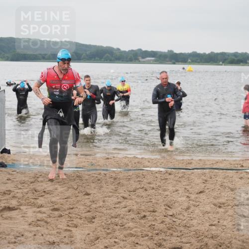 23.06.2024 - Viking Triathlon KatJ http://msf.ph/oto/6357124 23.06.2024 10:36:14 Schwimmen 34, 48, 186, 197, 254, 280, 291, 300, 327, 361, 372 meine-sportfotos.de