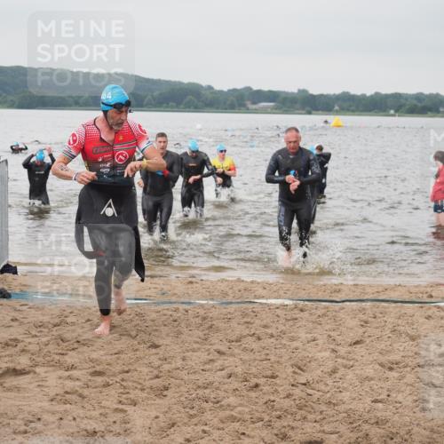 23.06.2024 - Viking Triathlon KatJ http://msf.ph/oto/6357128 23.06.2024 10:36:14 Schwimmen 34, 48, 186, 197, 254, 280, 291, 300, 327, 361, 372 meine-sportfotos.de