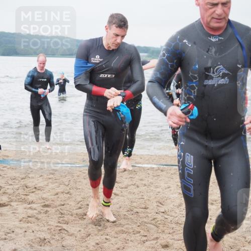 23.06.2024 - Viking Triathlon KatJ http://msf.ph/oto/6357170 23.06.2024 10:36:20 Schwimmen 34, 48, 186, 197, 254, 280, 291, 326, 372 meine-sportfotos.de