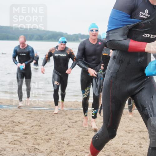 23.06.2024 - Viking Triathlon KatJ http://msf.ph/oto/6357174 23.06.2024 10:36:21 Schwimmen 34, 48, 186, 197, 254, 280, 291, 326, 372 meine-sportfotos.de