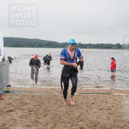 23.06.2024 - Viking Triathlon KatJ http://msf.ph/oto/6357232 23.06.2024 10:36:31 Schwimmen 326, 653 meine-sportfotos.de