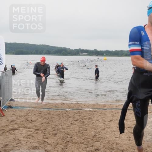 23.06.2024 - Viking Triathlon KatJ http://msf.ph/oto/6357242 23.06.2024 10:36:33 Schwimmen 326, 653 meine-sportfotos.de