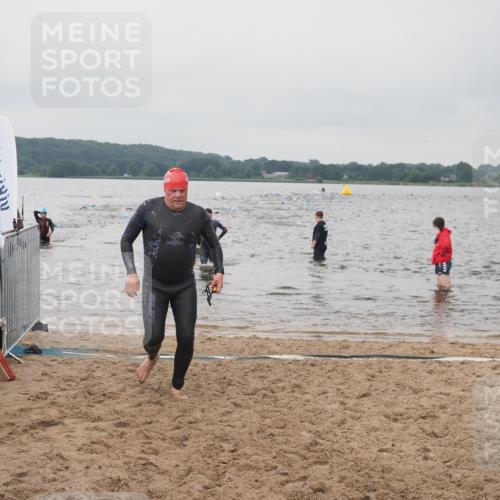 23.06.2024 - Viking Triathlon KatJ http://msf.ph/oto/6357256 23.06.2024 10:36:34 Schwimmen 275, 326, 653 meine-sportfotos.de