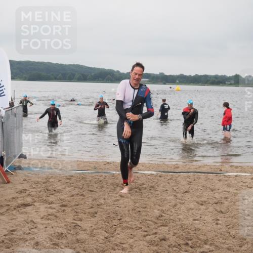 23.06.2024 - Viking Triathlon KatJ http://msf.ph/oto/6357281 23.06.2024 10:36:45 Schwimmen 275, 317, 328, 491 meine-sportfotos.de