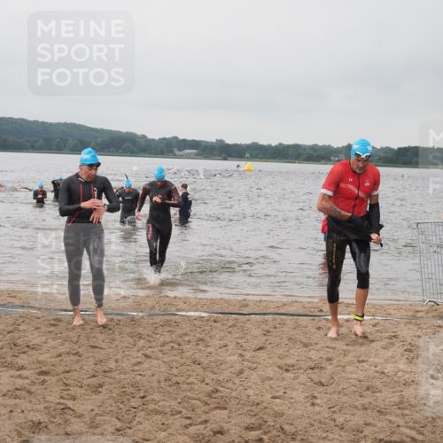 23.06.2024 - Viking Triathlon KatJ http://msf.ph/oto/6357341 23.06.2024 10:36:52 Schwimmen 137, 225, 317, 328, 491 meine-sportfotos.de