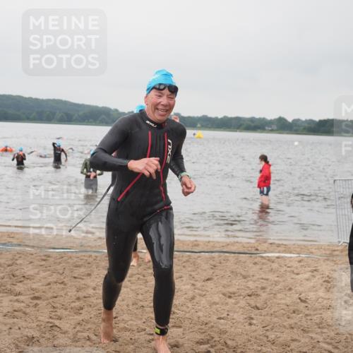 23.06.2024 - Viking Triathlon KatJ http://msf.ph/oto/6357368 23.06.2024 10:36:54 Schwimmen 137, 225, 317, 328, 491 meine-sportfotos.de