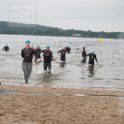 23.06.2024 - Viking Triathlon KatJ http://msf.ph/oto/6357427 23.06.2024 10:37:07 Schwimmen 61, 62, 110, 168, 283, 298 meine-sportfotos.de