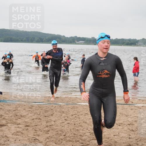 23.06.2024 - Viking Triathlon KatJ http://msf.ph/oto/6357451 23.06.2024 10:37:10 Schwimmen 61, 62, 110, 168, 256, 283, 298 meine-sportfotos.de