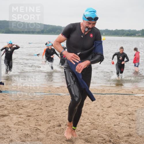 23.06.2024 - Viking Triathlon KatJ http://msf.ph/oto/6357480 23.06.2024 10:37:13 Schwimmen 43, 61, 62, 110, 168, 256, 283, 298 meine-sportfotos.de