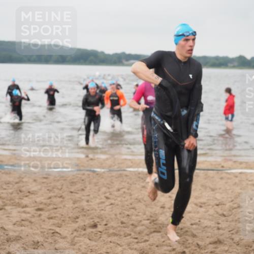 23.06.2024 - Viking Triathlon KatJ http://msf.ph/oto/6357520 23.06.2024 10:37:18 Schwimmen 43, 61, 110, 168, 256, 298, 416 meine-sportfotos.de