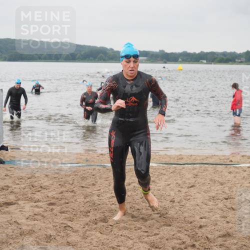 23.06.2024 - Viking Triathlon KatJ http://msf.ph/oto/6357608 23.06.2024 10:37:26 Schwimmen 43, 304, 349, 369, 416, 492 meine-sportfotos.de